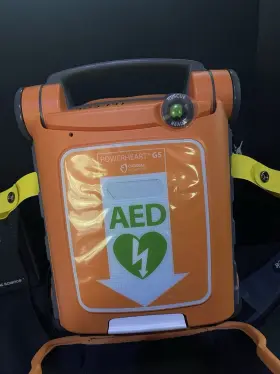 D00000319275 Cardiac Science Powerheart G5 Aed G5a-80p1 With Carrying Case. New Condition