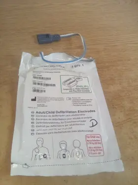 16244 Curaplex Expired Adult/child Defibrillation Electrodes