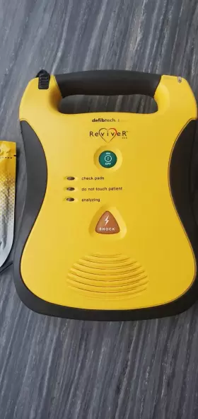 Ddu-100a Defibtech Reviver Aed Defibrillator With Pads No Battery Tested Working #2