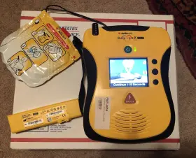 Fmp-4854 Defibtech Lifeline View Aed