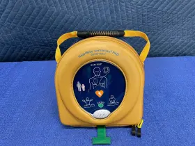 Sam-300p Heartsine Samaritan Pad Defibrillator Sam 300p With Battery Manual Charger Case