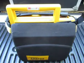 3011790-000113 Lifepak 500 Biphasic Automated External Defibrillator With Battery And Pads