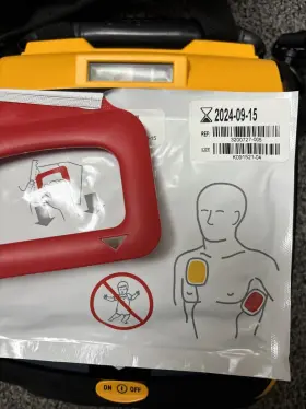 3201508-007 Medtronic Physio-control Lifepak Cr Plus Aed With Pads And Case #3