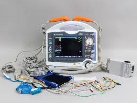 Tec-8352k Nihon Kohden Aed Monitor - 12-lead Ecg Spo2 Nibp Temp And Printer