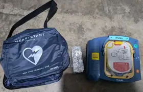 2005-model Philips Heartstart Trainer With Case Tested Works Great