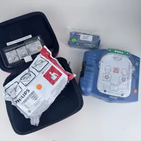 Philips 6365155275 Heartstart Hs1 Onsite Defibrillator W Pads Case And Battery