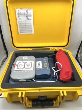 B11l-00933 Philips Heartstart Frx Aed Defibrillator With Battery 2022 Pads Hard Case