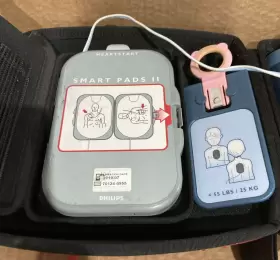 Ip55 Philips Heartstart Home Defibrillator #3