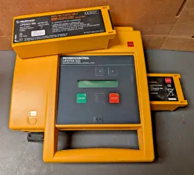 3005400-000058 Physio-control Aed Lifepak 500 Automated Defibrillator With Case And 2 Batteries