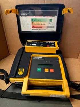 3005400-0009 Physio-control Aed Lifepak 500 Automated Defibrillator With Case And 2 Batteries