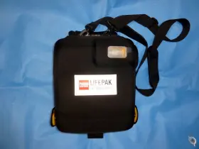 99425-000023 Physio-control Lifepak Aed 1000 Defibrillator Case Pads And Battery #2 99425-000023 Physio-control Lifepak Aed 1000 Defibrillator Case Pads And Battery #2