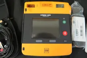 99425-000025 Physio-control Lifepak 1000 With 3-lead Cable Display Model- #3