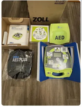 21000010102011000 Zoll New Aed Plus Defibrillator With Pads Carry Case Batteries 2032 21000010102011000 Zoll New Aed Plus Defibrillator With Pads Carry Case Batteries 2032