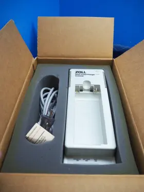 8050-0022 Zoll Base Power Charger Autotest 1x1 For Xl Battery Aed Pro