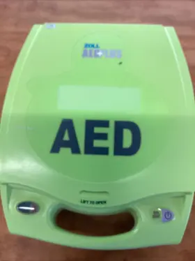 Lvrc7507 Zoll Plus Aed